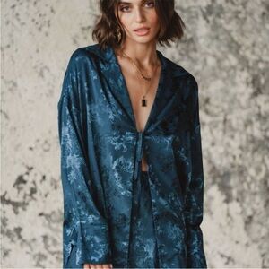 12th Tribe Teal Jacquard Set